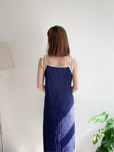 將圖片載入圖庫檢視器 Cami Pleated Dress