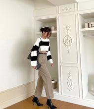 Load image into Gallery viewer, Striped Cropped Sweater