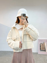 Load image into Gallery viewer, Momo Bucket Hat