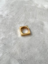 Load image into Gallery viewer, Squared Ring