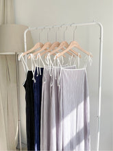 將圖片載入圖庫檢視器 Cami Pleated Dress