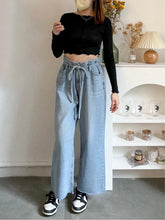 Load image into Gallery viewer, Ribbon Wrap Jeans