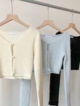 Load image into Gallery viewer, Snowball Cardigan
