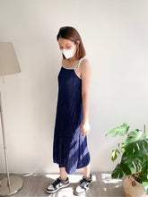 將圖片載入圖庫檢視器 Cami Pleated Dress