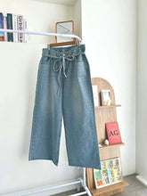 Load image into Gallery viewer, Ribbon Wrap Jeans