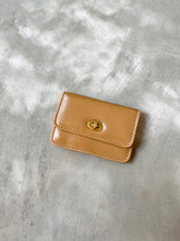 Load image into Gallery viewer, Soft Leather Cardholder