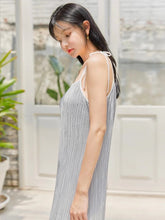 將圖片載入圖庫檢視器 Cami Pleated Dress