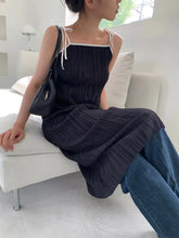 將圖片載入圖庫檢視器 Cami Pleated Dress
