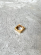 Load image into Gallery viewer, Squared Ring
