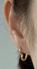 Load image into Gallery viewer, S925 Big Heart Earrings