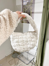 將圖片載入圖庫檢視器 Bubble Shoulder Bag