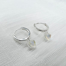 Load image into Gallery viewer, S925 Heart Stone Earrings