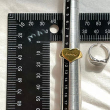 Load image into Gallery viewer, LOVE Heart Ring