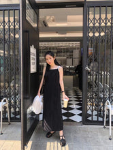 將圖片載入圖庫檢視器 Cami Pleated Dress