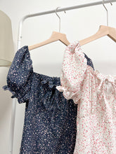 將圖片載入圖庫檢視器 Floral Ribbon Slit Dress