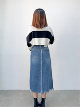 Load image into Gallery viewer, Striped Cropped Sweater