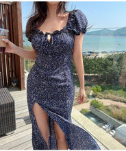 將圖片載入圖庫檢視器 Floral Ribbon Slit Dress