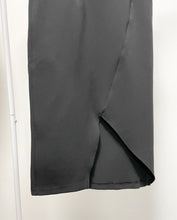 將圖片載入圖庫檢視器 Front Split Skirt