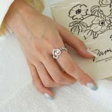 Load image into Gallery viewer, Pearl Heart Ring