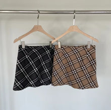 Load image into Gallery viewer, Lisa Checked Skirt