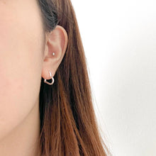 Load image into Gallery viewer, S925 Big Heart Earrings