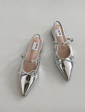 將圖片載入圖庫檢視器 Ribbon Slingback Flats
