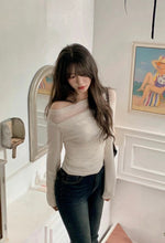 將圖片載入圖庫檢視器 Romantic Shoulder Top
