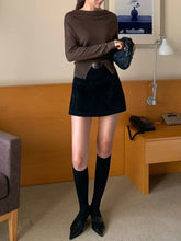 Load image into Gallery viewer, Elegant Shoulder Knit Top
