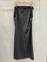 將圖片載入圖庫檢視器 Back Slit Skirt
