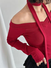 將圖片載入圖庫檢視器 V-neck Shoulder Top
