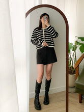 將圖片載入圖庫檢視器 Striped Button Up Cardigan
