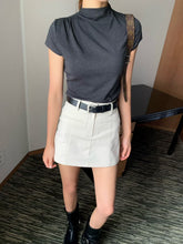 Load image into Gallery viewer, Basic High Neck Top
