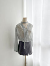 將圖片載入圖庫檢視器 Ribbon Sheer Blouse
