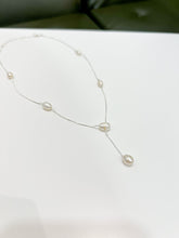 Load image into Gallery viewer, Pearl Line Necklace
