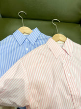 將圖片載入圖庫檢視器 Striped Shirt
