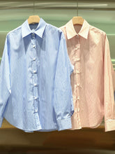 將圖片載入圖庫檢視器 Striped Shirt
