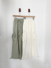 Load image into Gallery viewer, Ribbon Cargo Pants
