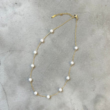 Load image into Gallery viewer, Pearl Ball Necklace

