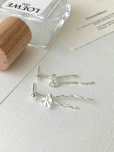 Load image into Gallery viewer, Ribbon Earrings
