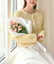 將圖片載入圖庫檢視器 Heart Button Cardigan
