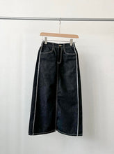 Load image into Gallery viewer, A-line Denim Skirt
