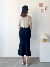 Load image into Gallery viewer, Mermaid Slit Skirt
