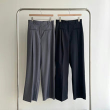 Load image into Gallery viewer, Pocket Pleated Pants
