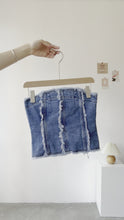 Load and play video in Gallery viewer, Lines Denim Tube Top
