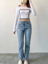 Load image into Gallery viewer, Uneven Slit Jeans
