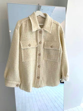 Load image into Gallery viewer, Wool70 Premium Tweed Shirt

