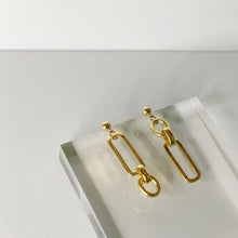 Load image into Gallery viewer, Chain Earrings
