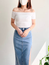 Load image into Gallery viewer, Off Shoulder Cropped Top
