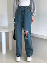 Load image into Gallery viewer, Ripped Boyfriend Jeans
