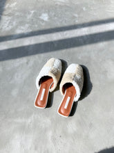 Load image into Gallery viewer, Fluffy Sandals
